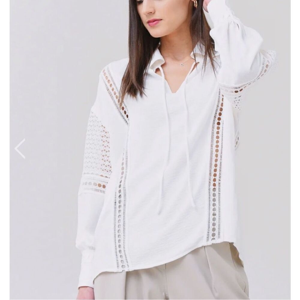 Brochu Walker Kaia Blouse Long Sleeves Eyelet & Lace Relaxed size Medium